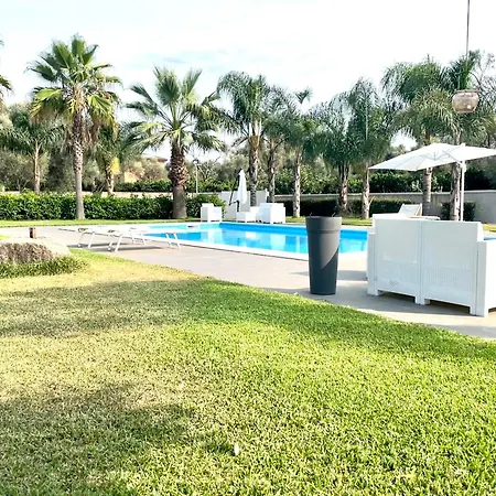 Flavia Villa *